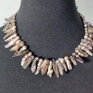 Vintage Shell Choker Shades of Black‎ Gray and Cream Stunning Goldtone Hardware